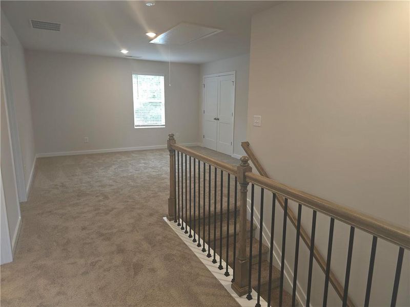 Spacious, unfurnished interior of a new home in Southern Hills, McDonough (Image 37).