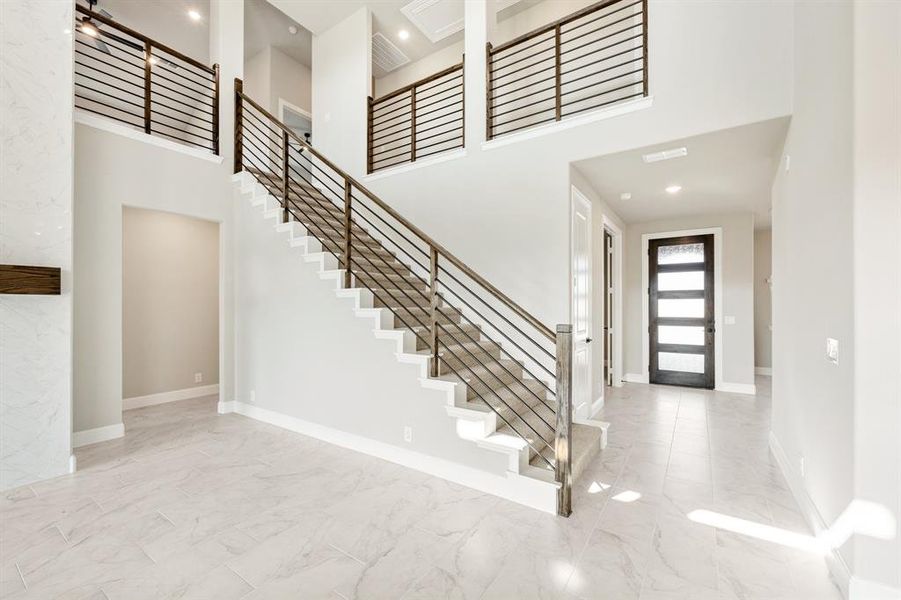 Spacious, unfurnished interior of a new home in Ridgepoint, Midlothian (Image 31).