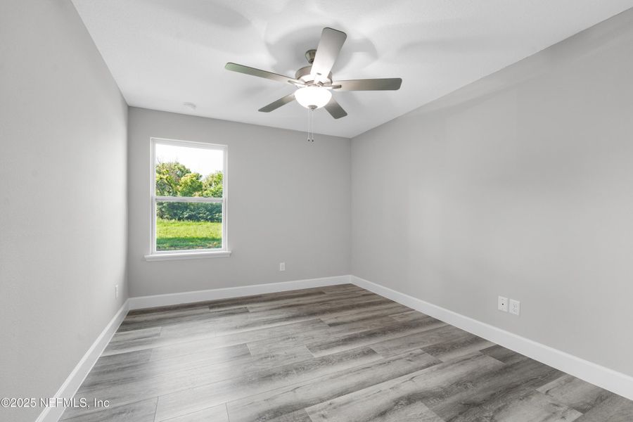Spacious, unfurnished interior of a new home in , Jacksonville (Image 12).