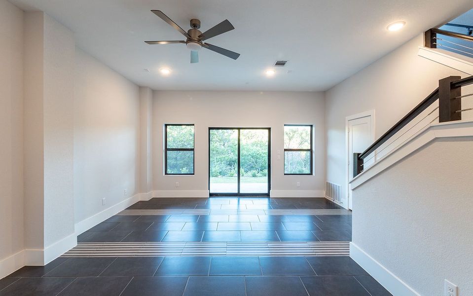 Spacious, unfurnished interior of a new home in Preserve at Lakeway, Lakeway (Image 20). Spacious, unfurnished interior of a new home in Preserve at Lakeway, Lakeway (Image 20).