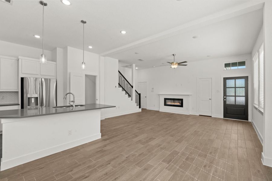 Spacious, unfurnished interior of a new home in Sienna, Missouri City (Image 15). Spacious, unfurnished interior of a new home in Sienna, Missouri City (Image 15).