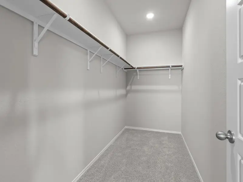 Representative unfurnished interior of a home built from the The Colorado F by Davidson Homes LLC in Heartland, Heartland (Image 19).