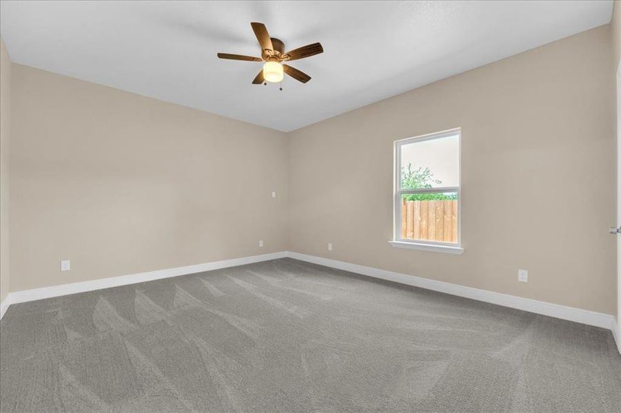 Spacious, unfurnished interior of a new home in , Fort Worth (Image 24).