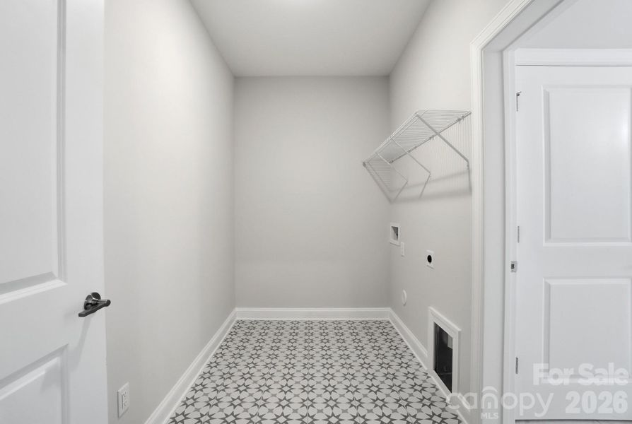 Spacious, unfurnished interior of a new home in Heritage - 55+ Community, Indian Trail (Image 34).