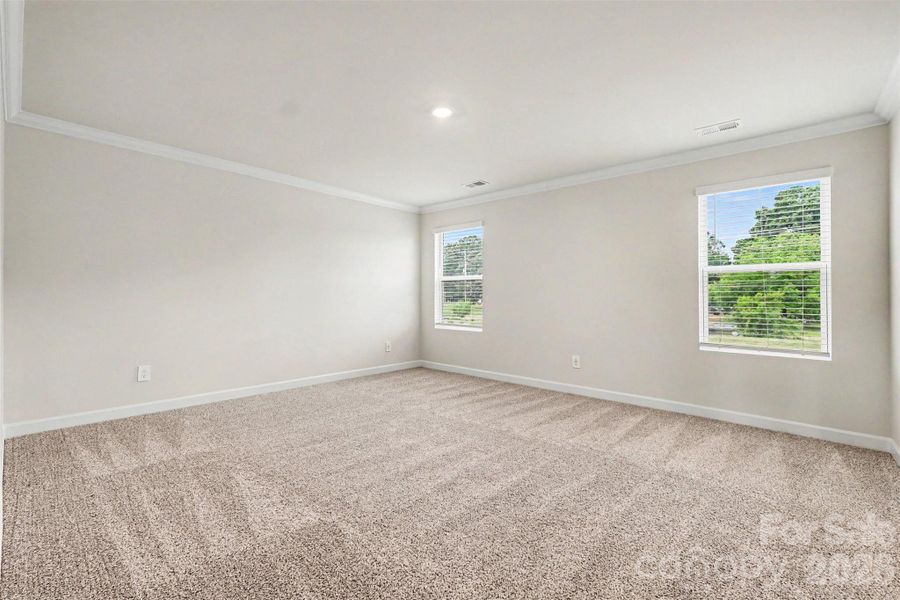 Spacious, unfurnished interior of a new home in Shepherds Landing, Mooresville (Image 12).