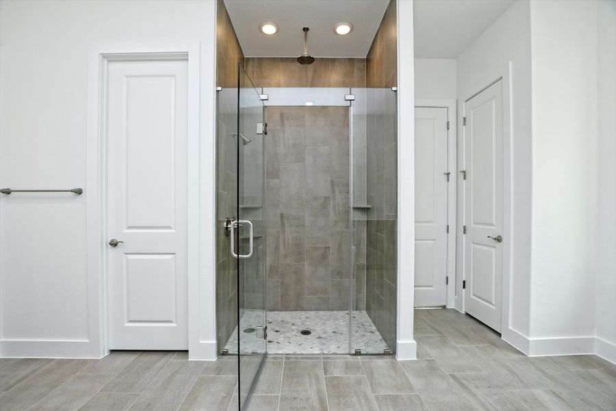 Furnished interior view inside a new home in The Hollows, Jonestown (Image 12).