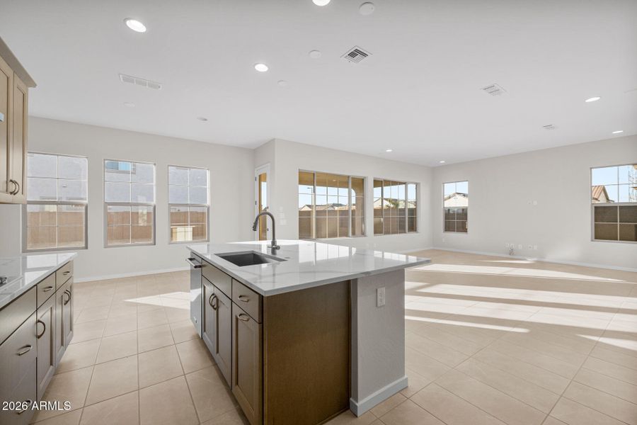 Kitchen/Cafe/Gathering Room