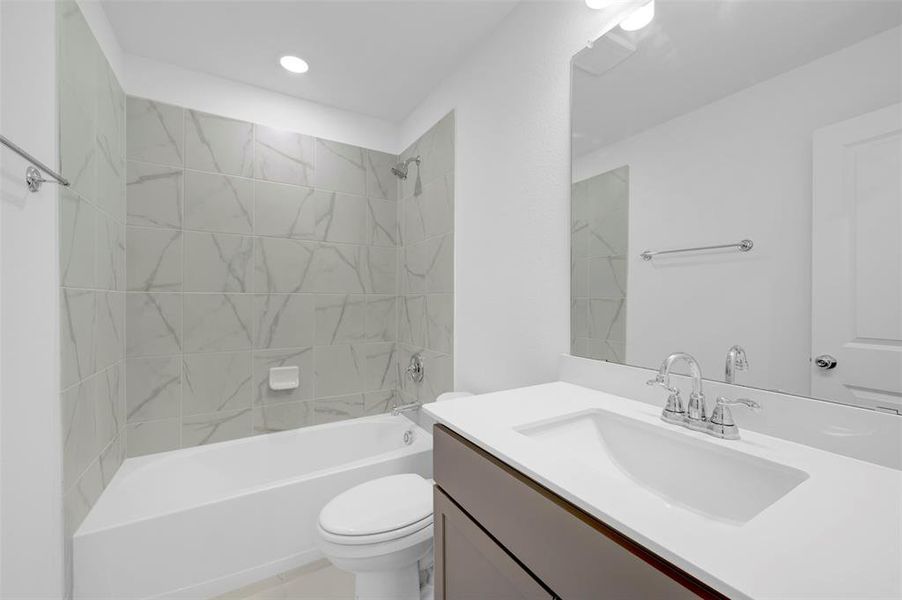 Furnished interior view inside a new home in Lilyana, Prosper (Image 13).