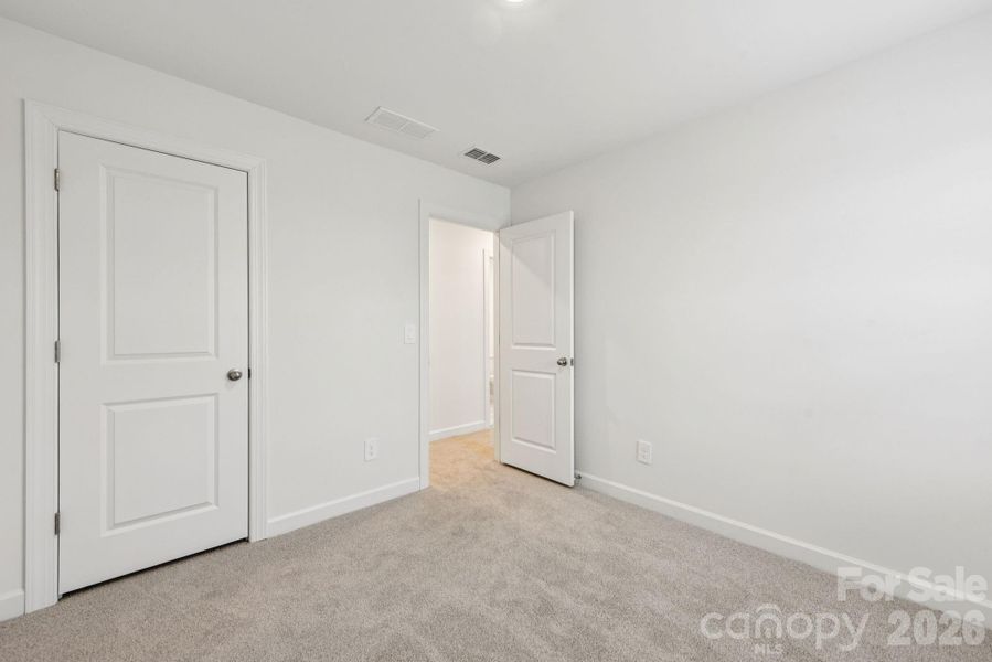 Spacious, unfurnished interior of a new home in , Fort Mill (Image 23).