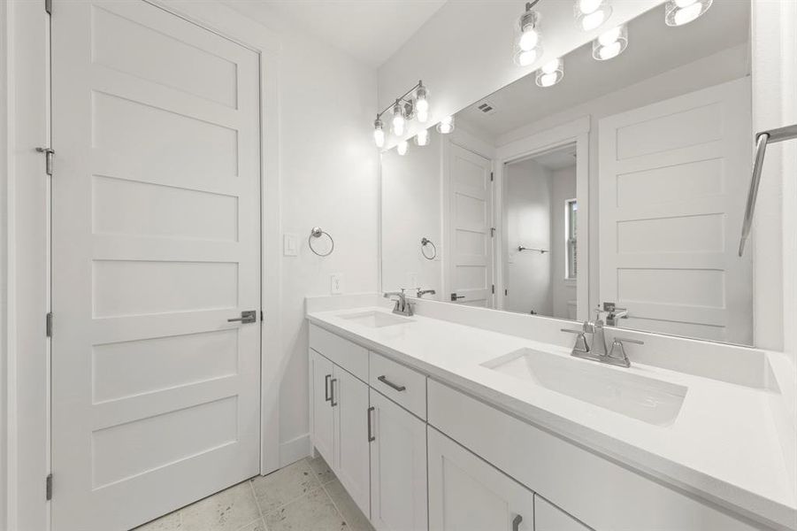 25. 1831 Gem - 2ND Bath 25. 1831 Gem - 2ND Bath