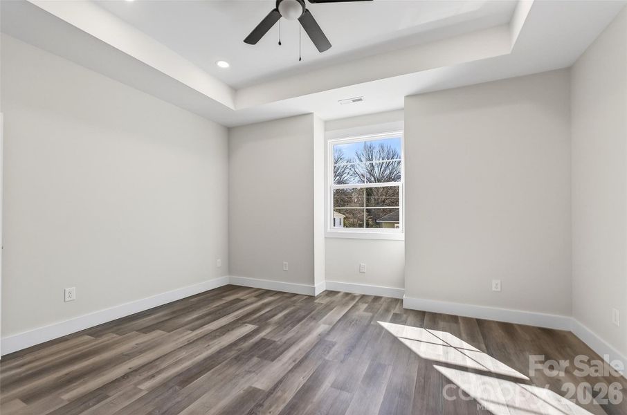 Spacious, unfurnished interior of a new home in , Gastonia (Image 18).