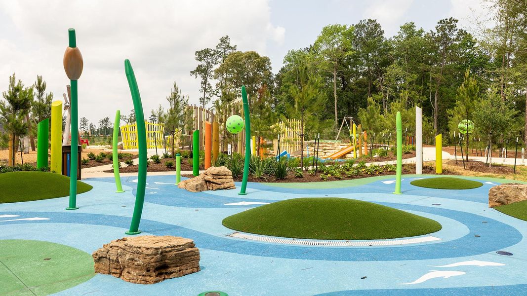 Community amenities in Evergreen, Conroe (Image 20).
