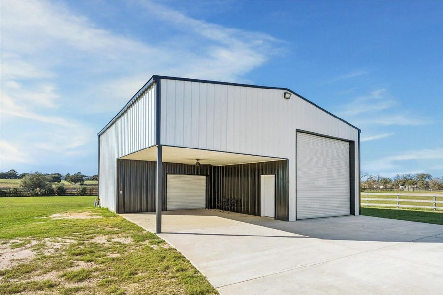 40 x 40 Barn with room for an RV