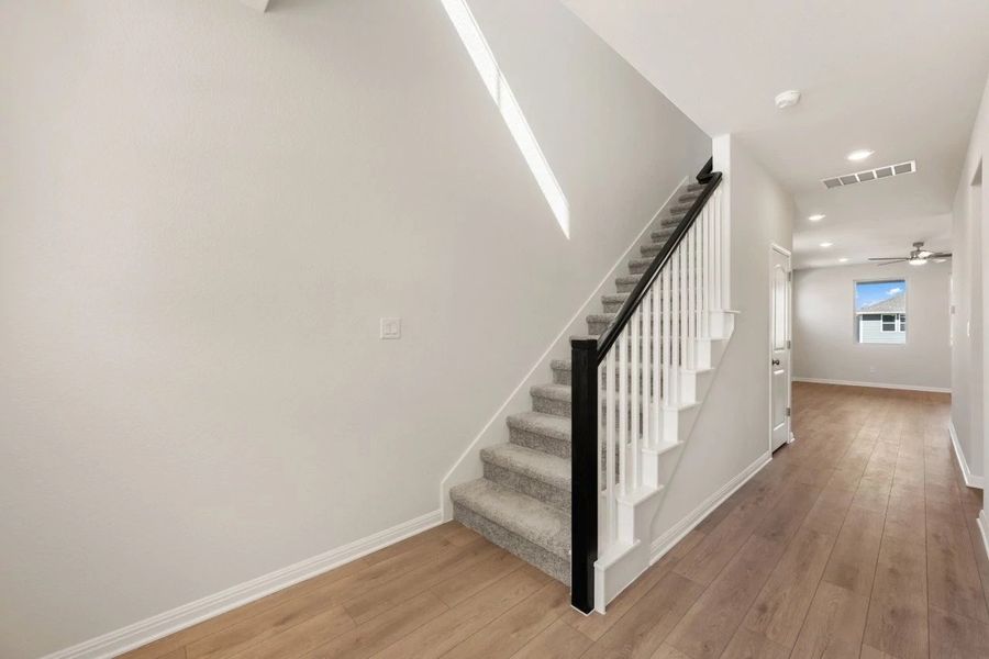 Spacious, unfurnished interior of a new home in Cannon Ranch, Dripping Springs (Image 36).