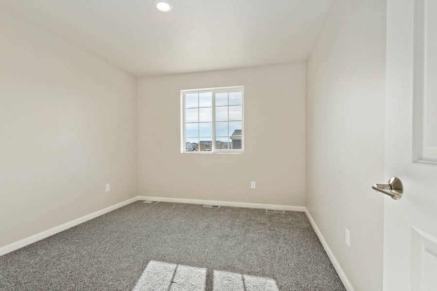 Spacious, unfurnished interior of a new home in Bradley Heights, Colorado Springs (Image 20). Spacious, unfurnished interior of a new home in Bradley Heights, Colorado Springs (Image 20).