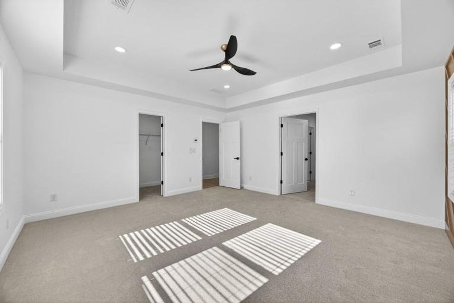 Spacious, unfurnished interior of a new home in , Atlanta (Image 16). Spacious, unfurnished interior of a new home in , Atlanta (Image 16).