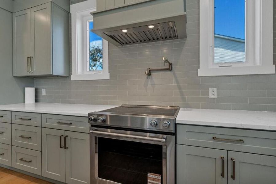 Furnished interior view inside a new home in , Edisto Beach (Image 6).