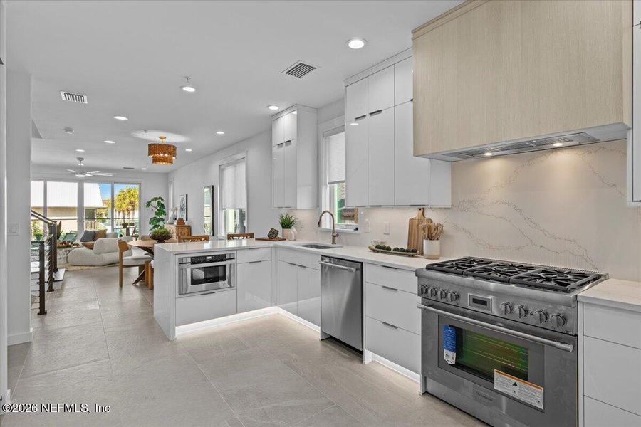 Furnished interior view inside a new home in , Jacksonville Beach (Image 38).