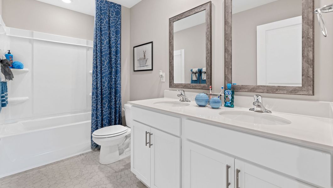 Representative furnished interior of a home built from the ROBIE by D.R. Horton in Cloverdale Hills, Piedmont (Image 26).