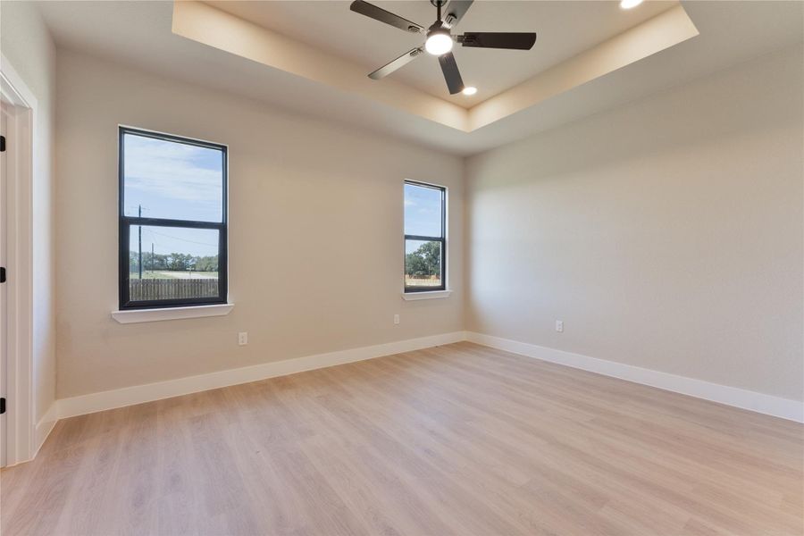 Please note: Photos shown are not of the actual homes but are of the same floorplan. Finishes and features may vary.