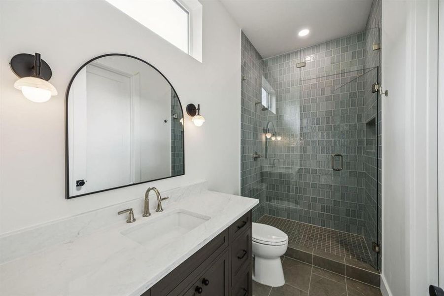 Furnished interior view inside a new home in , Dallas (Image 30).