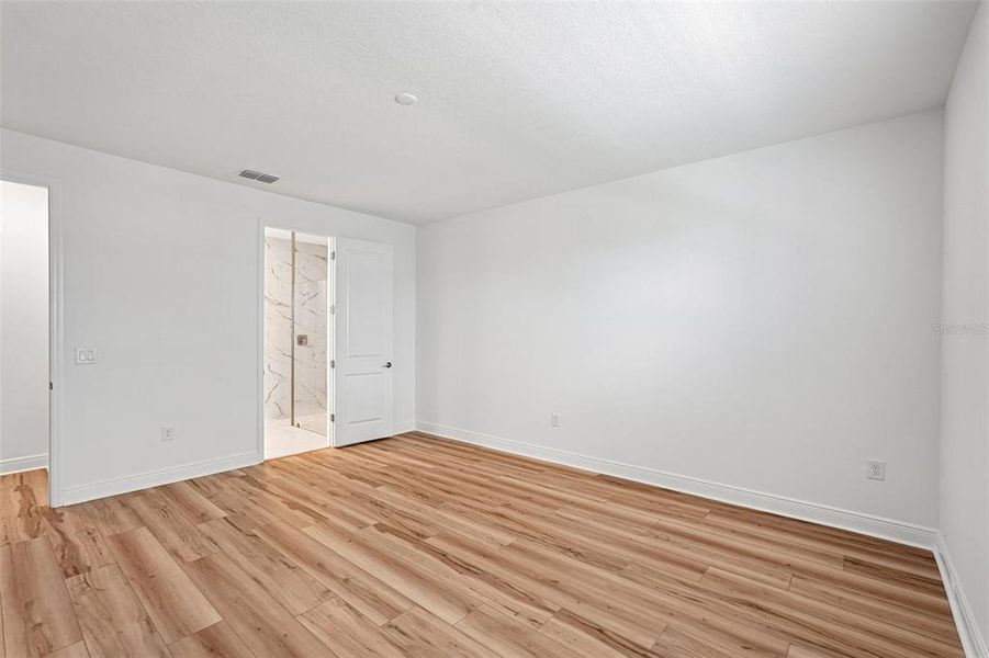 Spacious, unfurnished interior of a new home in SeaFlower, Bradenton (Image 15). Spacious, unfurnished interior of a new home in SeaFlower, Bradenton (Image 15).