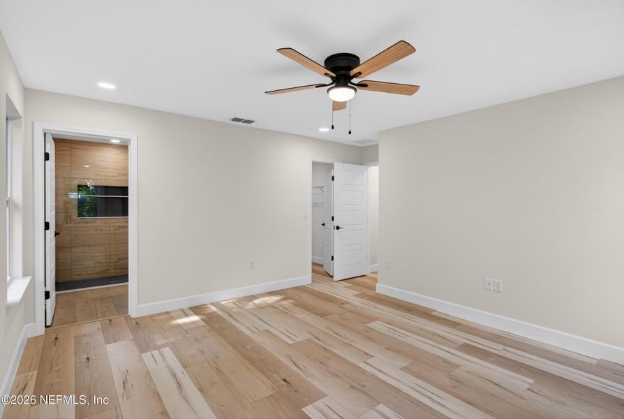 Spacious, unfurnished interior of a new home in , Jacksonville (Image 17). Spacious, unfurnished interior of a new home in , Jacksonville (Image 17).
