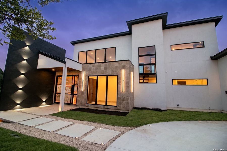 Exterior details and patio area of a home in , San Antonio (Image 33).