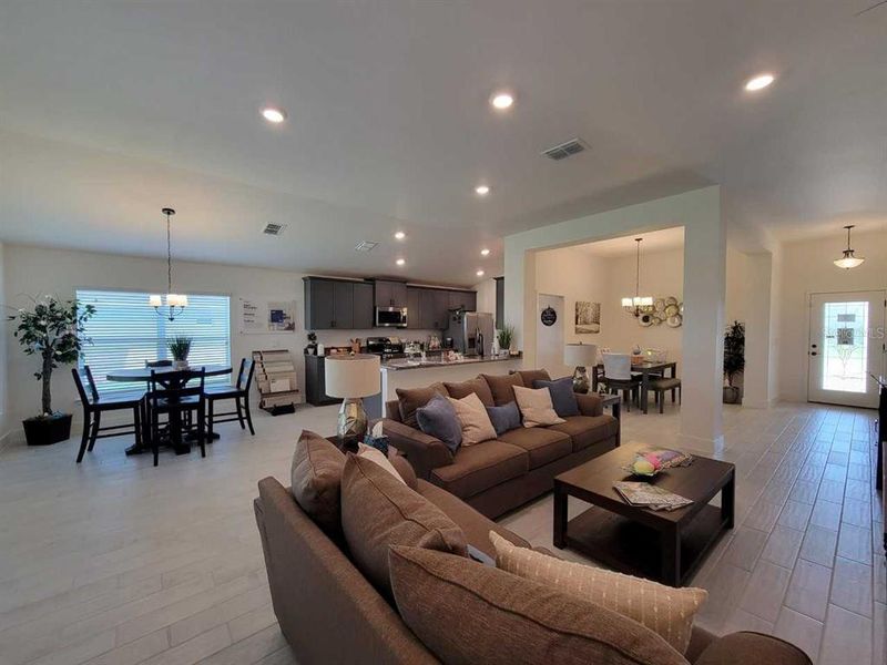 Furnished interior view inside a new home in Ocala Crossings South, Ocala (Image 8). Furnished interior view inside a new home in Ocala Crossings South, Ocala (Image 8).