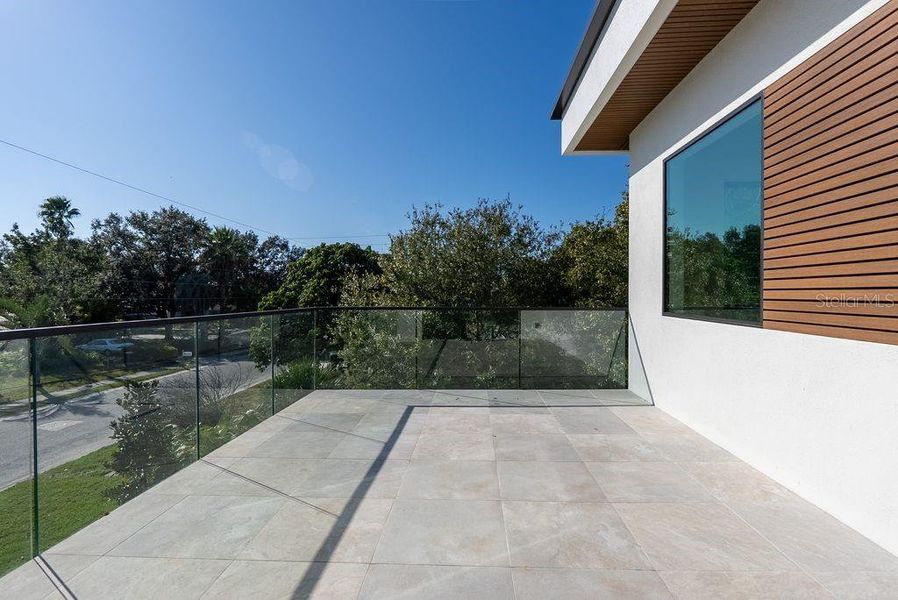 Exterior details and patio area of a home in , Sarasota (Image 29).