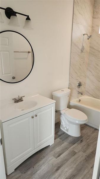 Furnished interior view inside a new home in , Sebring (Image 5).