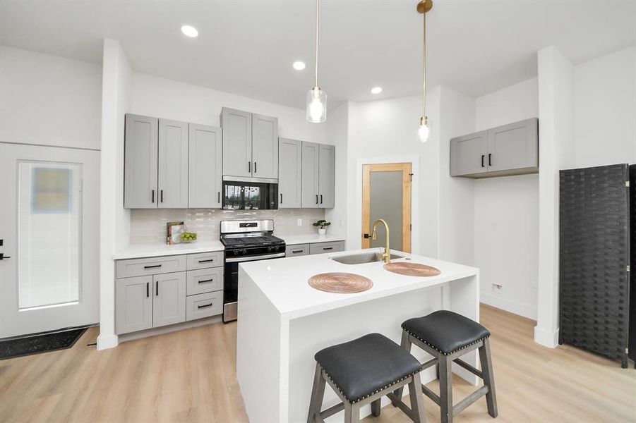 Waterfall kitchen island