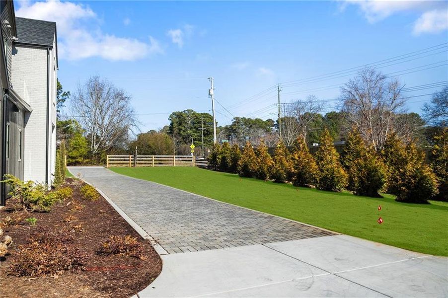 Exterior details and patio area of a home in , Roswell (Image 33).