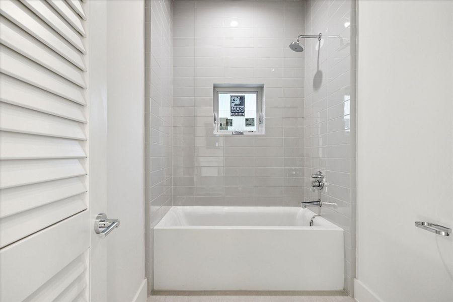 Furnished interior view inside a new home in , Houston (Image 5). Furnished interior view inside a new home in , Houston (Image 5).