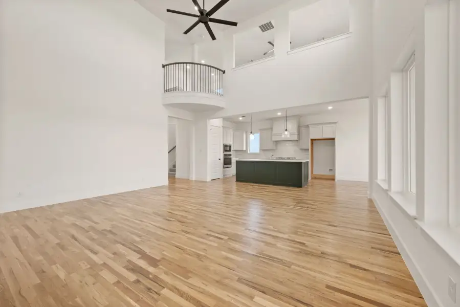 Spacious, unfurnished interior of a new home in Settlers Glen, New Fairview (Image 27).