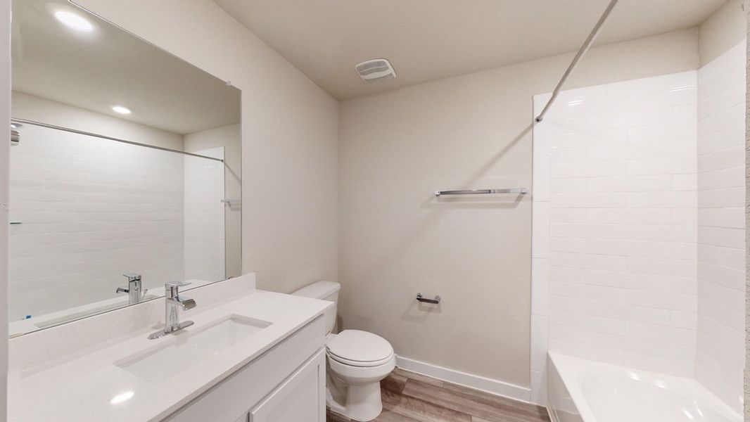 Furnished interior view inside a new home in Saratoga Crossing, Corpus Christi (Image 9).