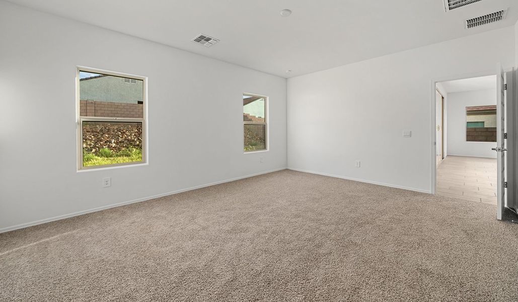 Spacious, unfurnished interior of a new home in Sycamore Vista, Vail (Image 30). Spacious, unfurnished interior of a new home in Sycamore Vista, Vail (Image 30).