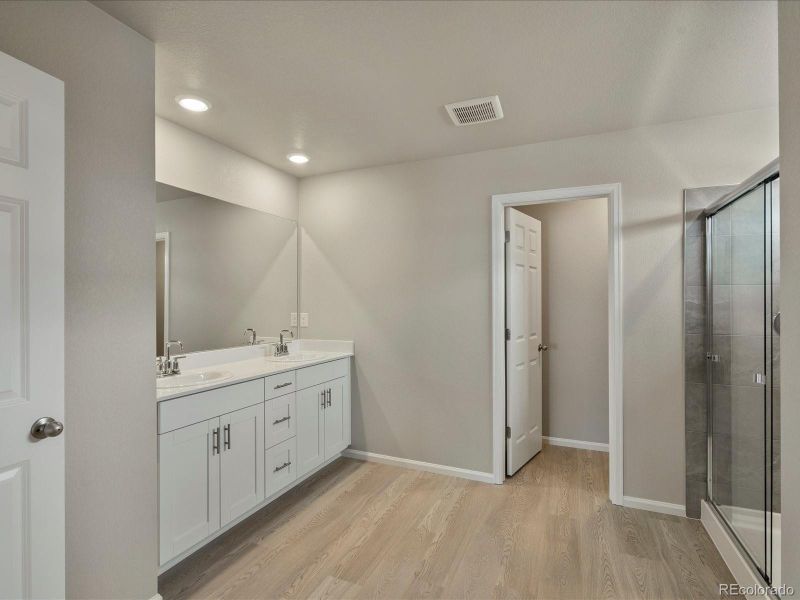 Image 36 of a home in Buffalo Highlands: The Canyon Collection. Image 36 of a home in Buffalo Highlands: The Canyon Collection.