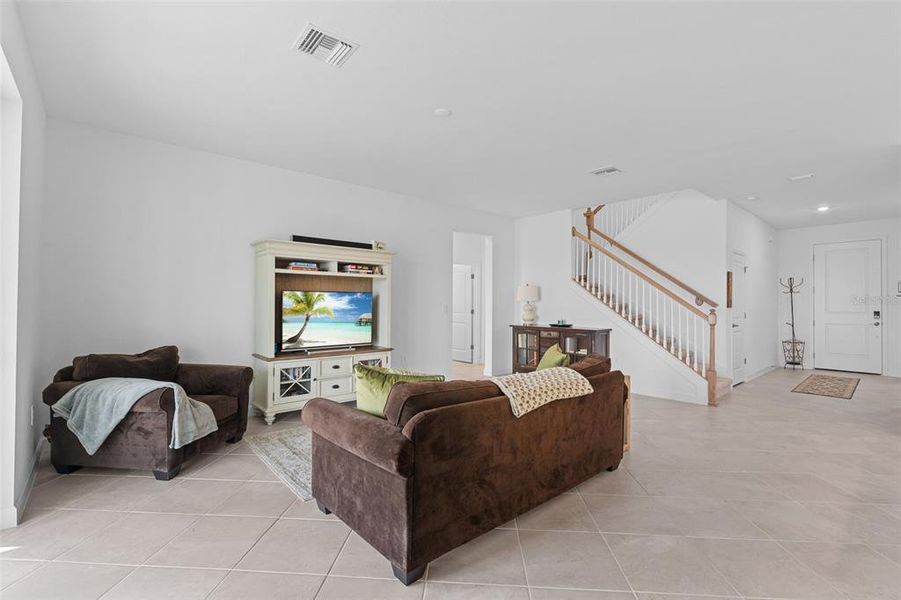 Furnished interior view inside a new home in Tuckers Cove: Villas, Punta Gorda (Image 12).