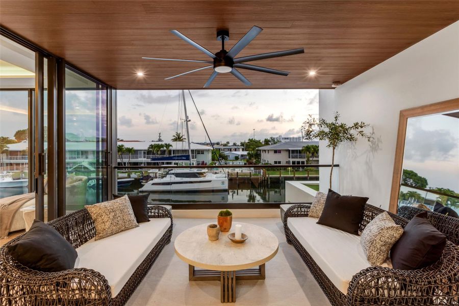 Furnished interior view inside a new home in , Fort Lauderdale (Image 48). Furnished interior view inside a new home in , Fort Lauderdale (Image 48).