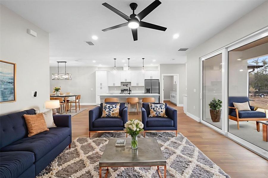 Furnished interior view inside a new home in , Eustis (Image 10).