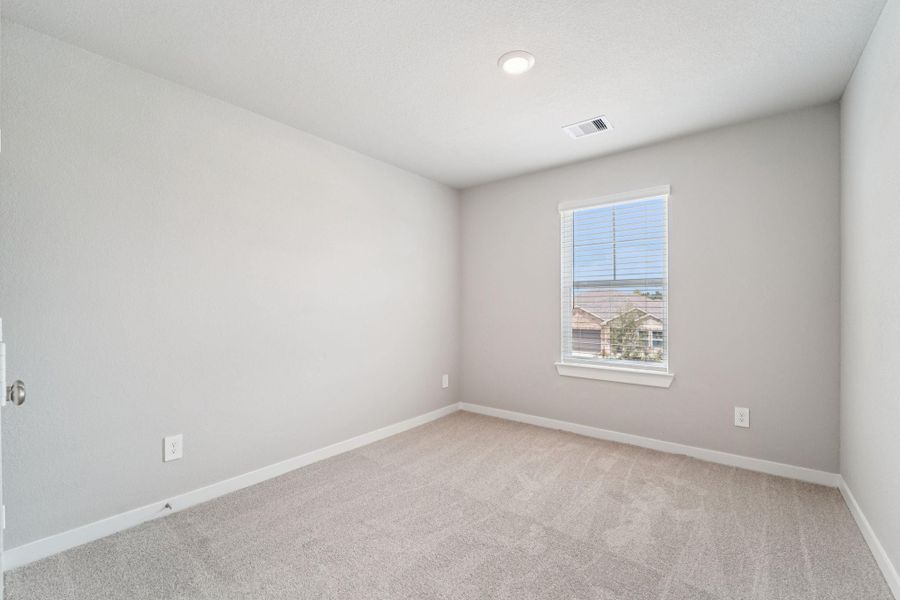 Spacious, unfurnished interior of a new home in Southwinds, Baytown (Image 33). Spacious, unfurnished interior of a new home in Southwinds, Baytown (Image 33).