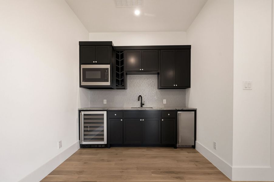 Furnished interior view inside a new home in Fleming Pointe, Fort Worth (Image 12).