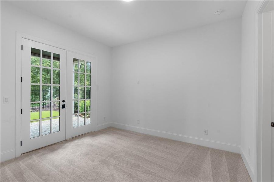 Spacious, unfurnished interior of a new home in Waterside Single Family, Peachtree Corners (Image 56). Spacious, unfurnished interior of a new home in Waterside Single Family, Peachtree Corners (Image 56).
