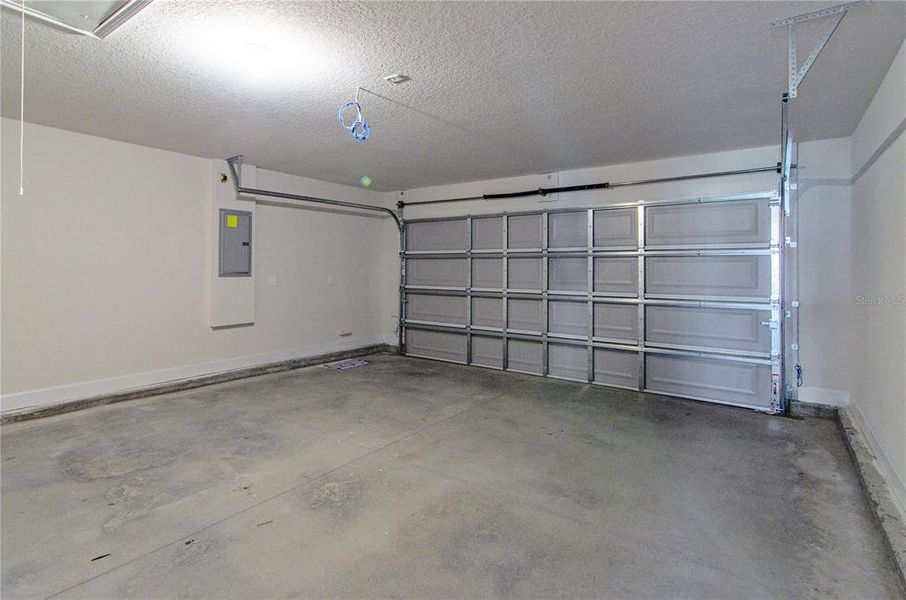 Spacious, unfurnished interior of a new home in Palm Coast, Palm Coast (Image 32). Spacious, unfurnished interior of a new home in Palm Coast, Palm Coast (Image 32).