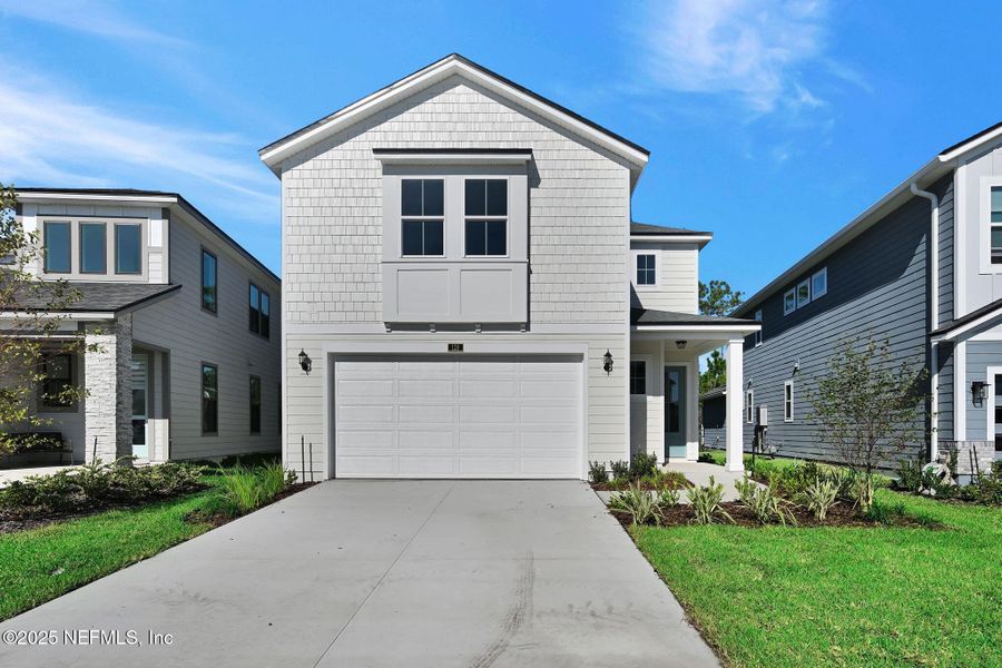 Exterior details and patio area of a home in Crosswinds at Nocatee, Ponte Vedra (Image 26).