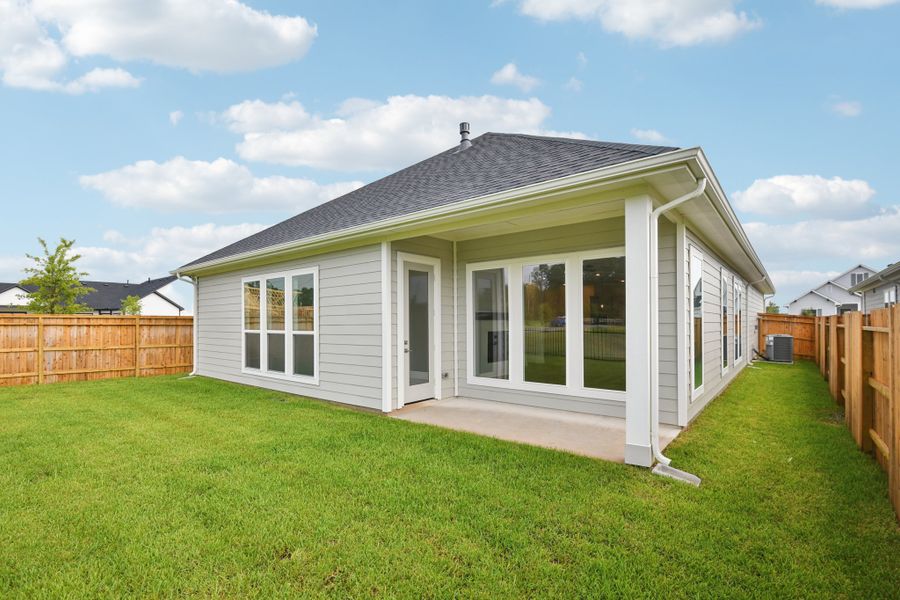 Representative exterior details of a home built from the August by Risewell Homes in Winfrey Estates, Tomball (Image 3). Representative exterior details of a home built from the August by Risewell Homes in Winfrey Estates, Tomball (Image 3).
