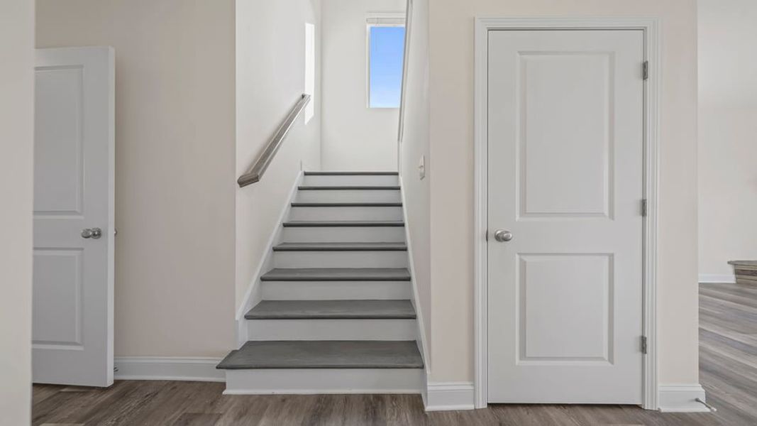 Spacious, unfurnished interior of a new home in Rutledge Estates, Woodruff (Image 25).