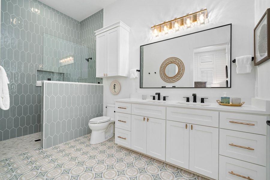 Ensuite on Bedroom 4. Ensuite on Bedroom 4.