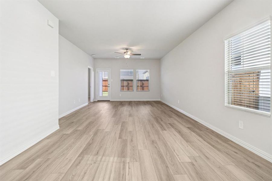 Photo is not of the actual home, but is an inspirational photo of builder’s model home and may depict options, furnishings, and/or decorator features that are not included.